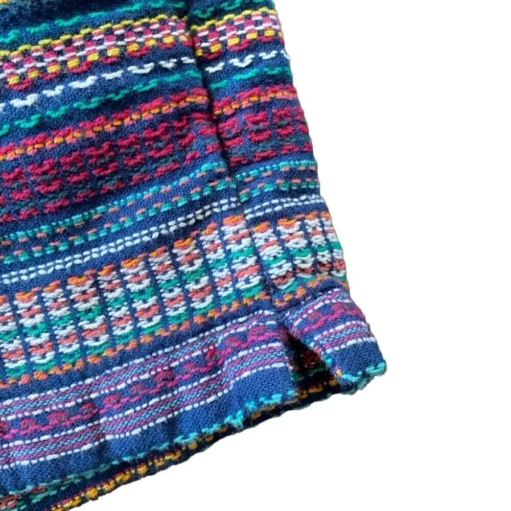 Gap Weave Multi City Short 8